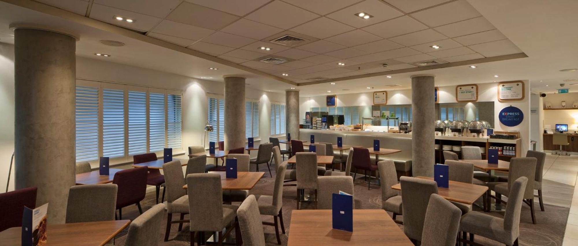 Holiday Inn Express Manchester City Centre By Ihg — Foto’s 2